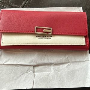 RED LEATHER WALLET